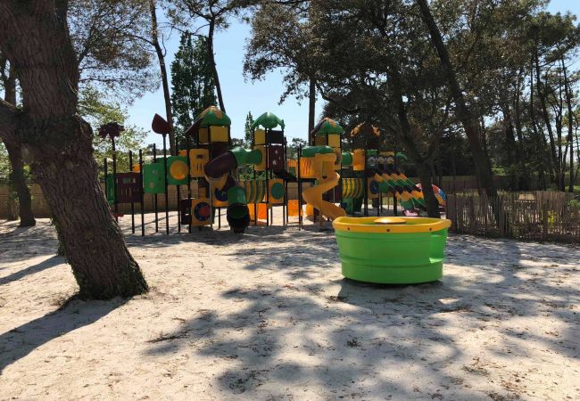 Mobile home à Saint-Hilaire-de-Riez - Mobil home avec piscine chauffée Mobile home à Saint-Hilaire-de-Riez - Mobil home avec piscine chauffée