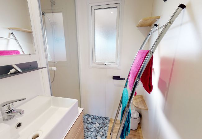 Mobile home à Saint-Hilaire-de-Riez - Mobil home avec piscine chauffée Mobile home à Saint-Hilaire-de-Riez - Mobil home avec piscine chauffée