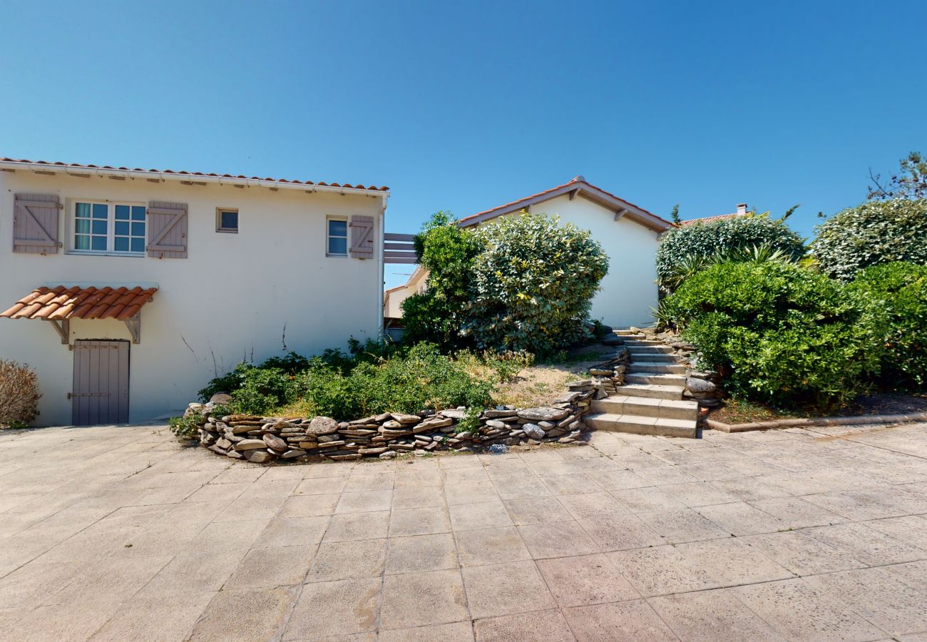 Maison à Bretignolles-sur-Mer - Villa des Vagues avec Jacuzzi