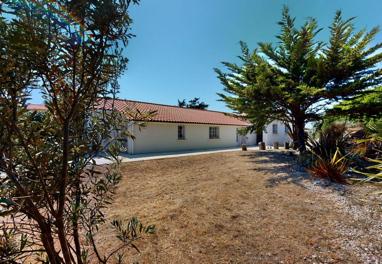 Maison à Bretignolles-sur-Mer - Villa des Vagues avec Jacuzzi