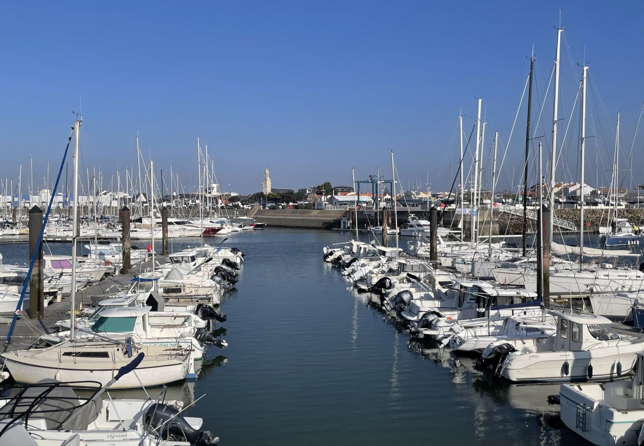 Appartement à Saint-Gilles-Croix-de-Vie - Le Phare du Port avec balcon