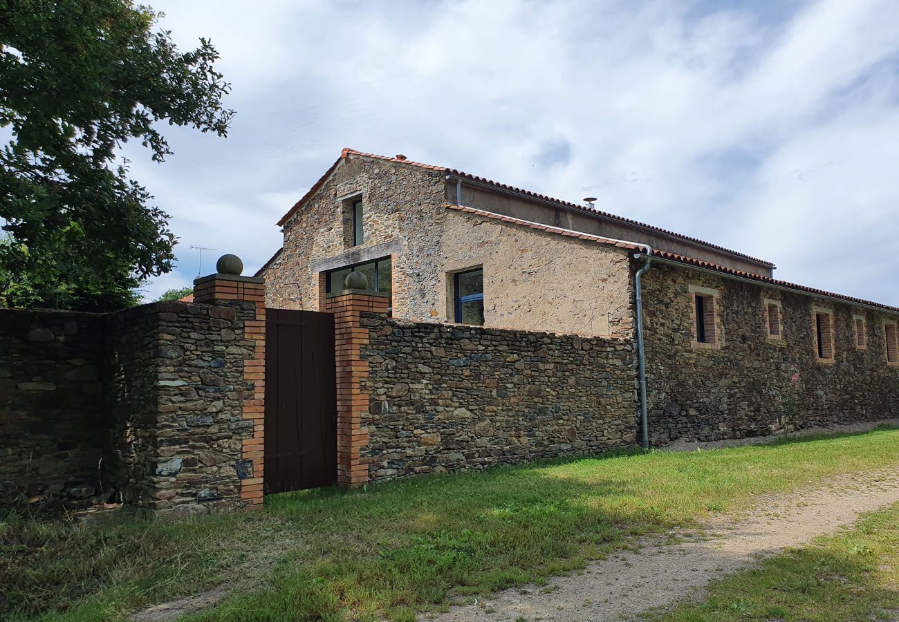 Maison à Saint-Julien-des-Landes - La Grange des Fragons