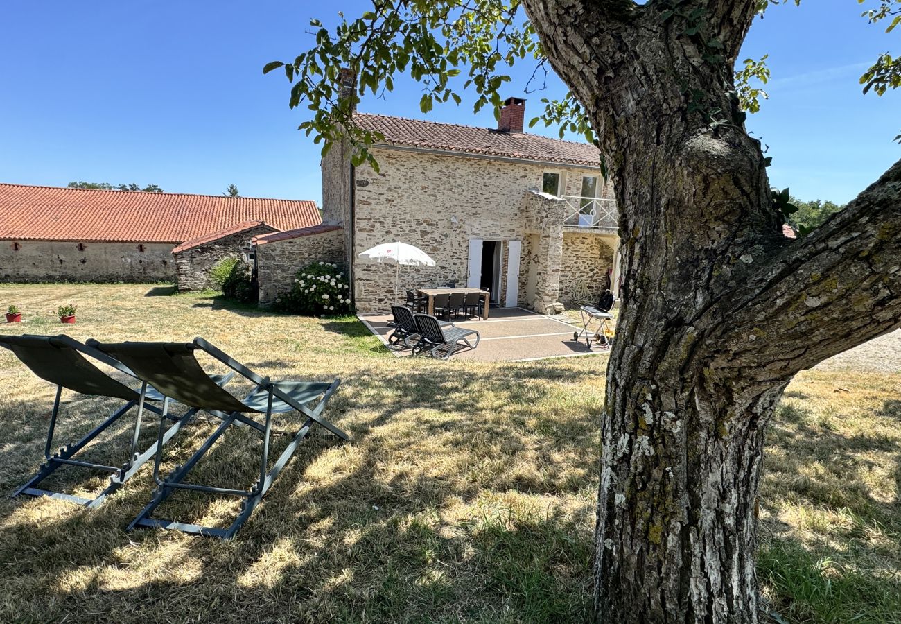 Maison à Saint-Julien-des-Landes - Gite La Dodinière 6 personnes