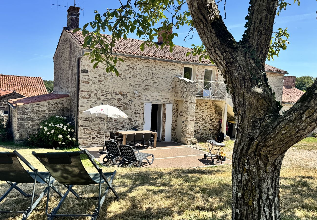 Maison à Saint-Julien-des-Landes - Gite La Dodinière 6 personnes