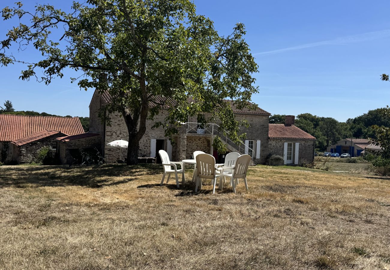 Maison à Saint-Julien-des-Landes - Gite La Dodinière 6 personnes