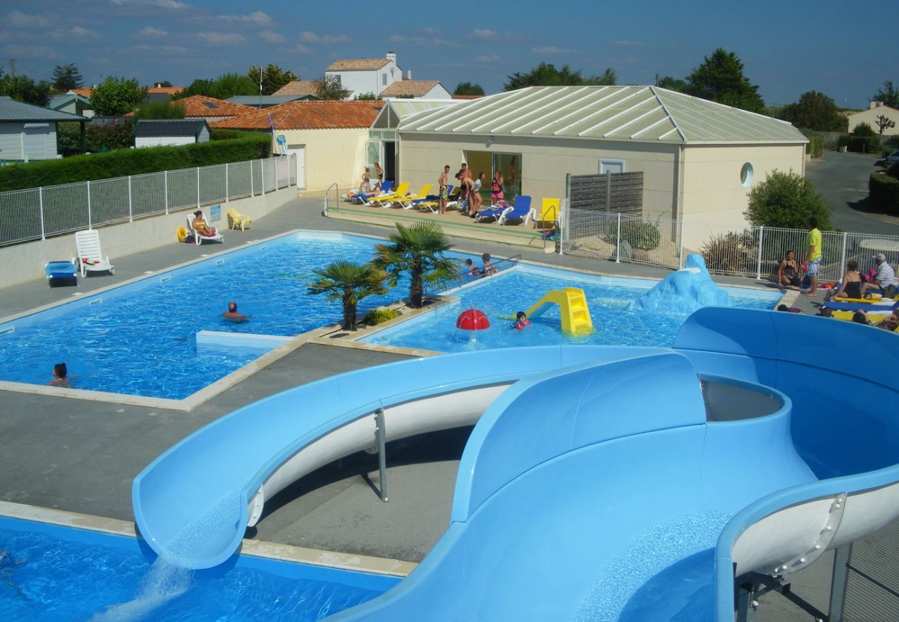 Mobile home à Brem-sur-Mer - Mobil Home 53 avec piscine chauffée