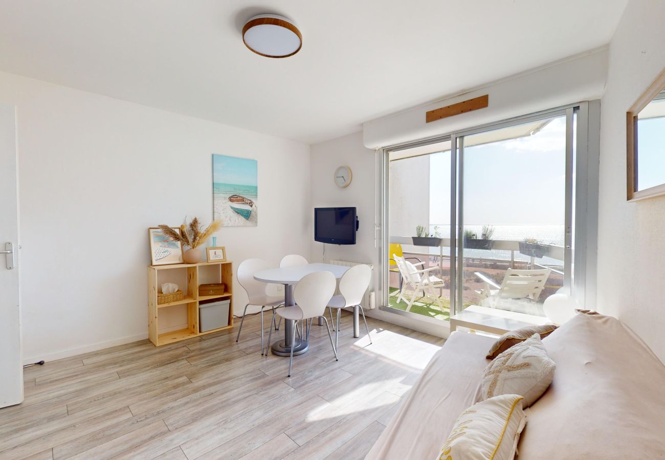 Appartement à Saint-Gilles-Croix-de-Vie - Le Bateau Ivre 50 m de la Plage