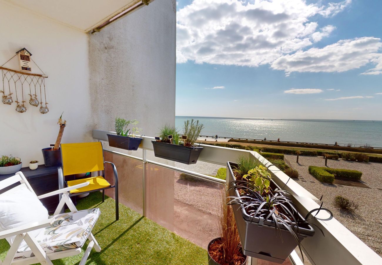 Appartement à Saint-Gilles-Croix-de-Vie - Le Bateau Ivre 50 m de la Plage