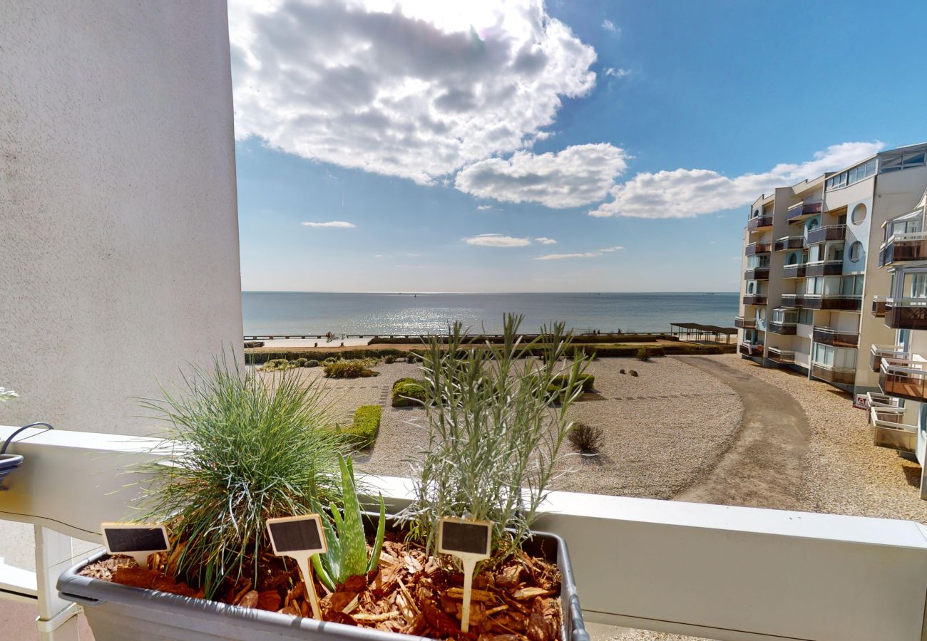 Appartement à Saint-Gilles-Croix-de-Vie - Le Bateau Ivre 50 m de la Plage