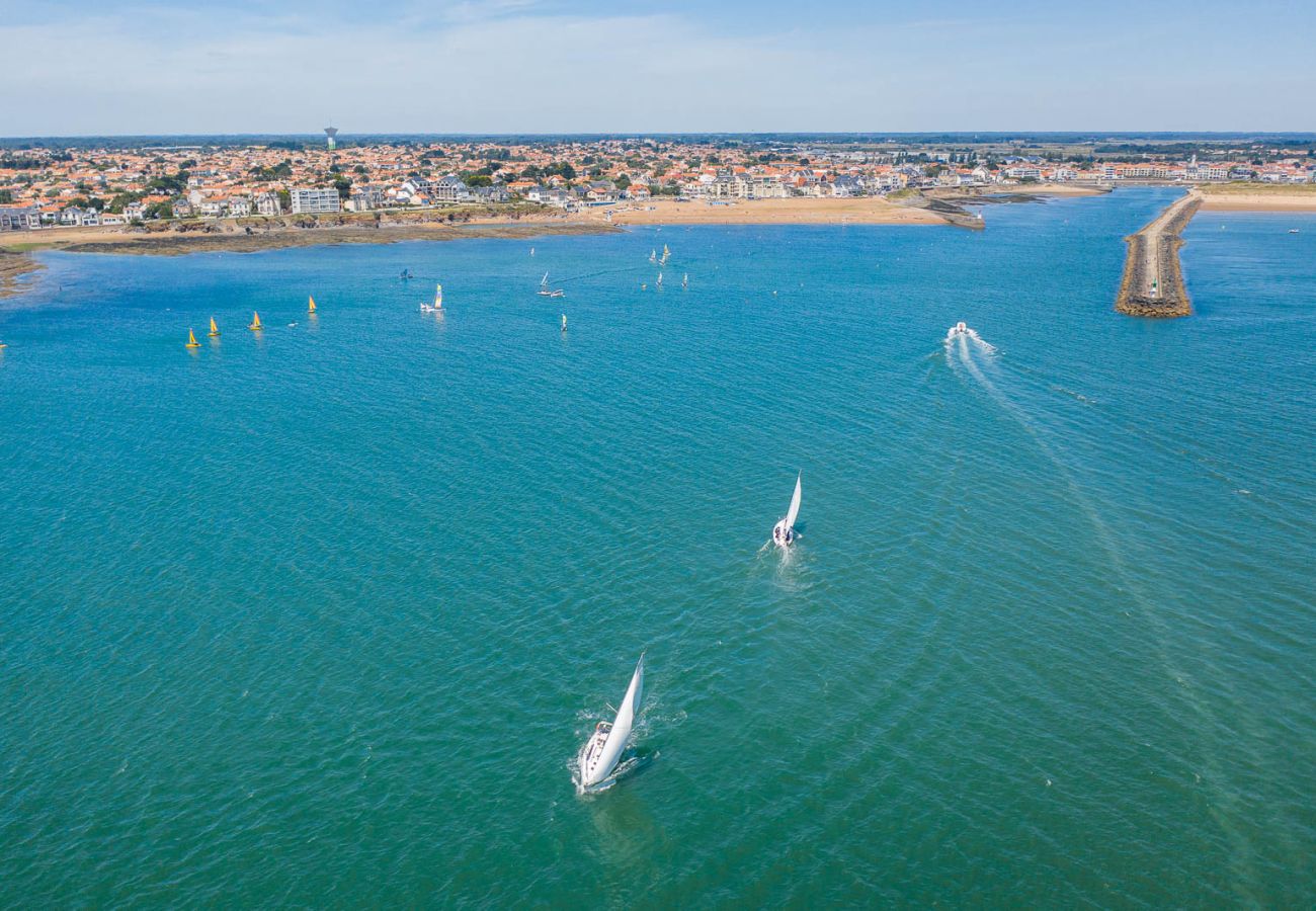 Appartement à Saint-Gilles-Croix-de-Vie - Le Bateau Ivre 50 m de la Plage