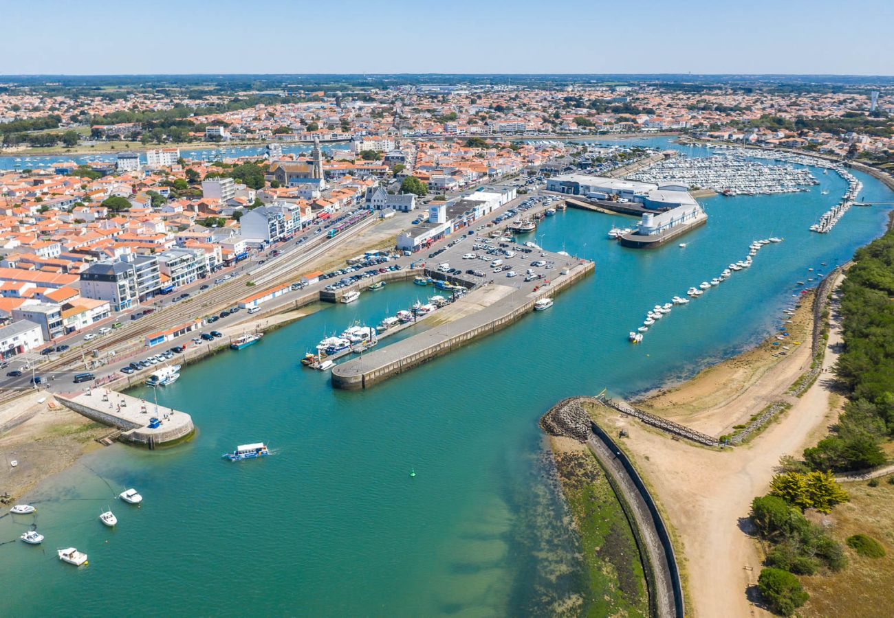 Appartement à Saint-Gilles-Croix-de-Vie - Le Bateau Ivre 50 m de la Plage