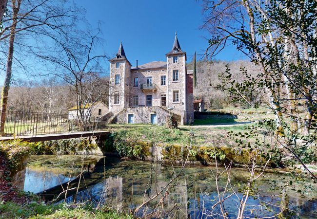 Maison à Saint-Vincent-Rive-d'Olt - Le Moulin de la Cigogne Maison à Saint-Vincent-Rive-d'Olt - Le Moulin de la Cigogne