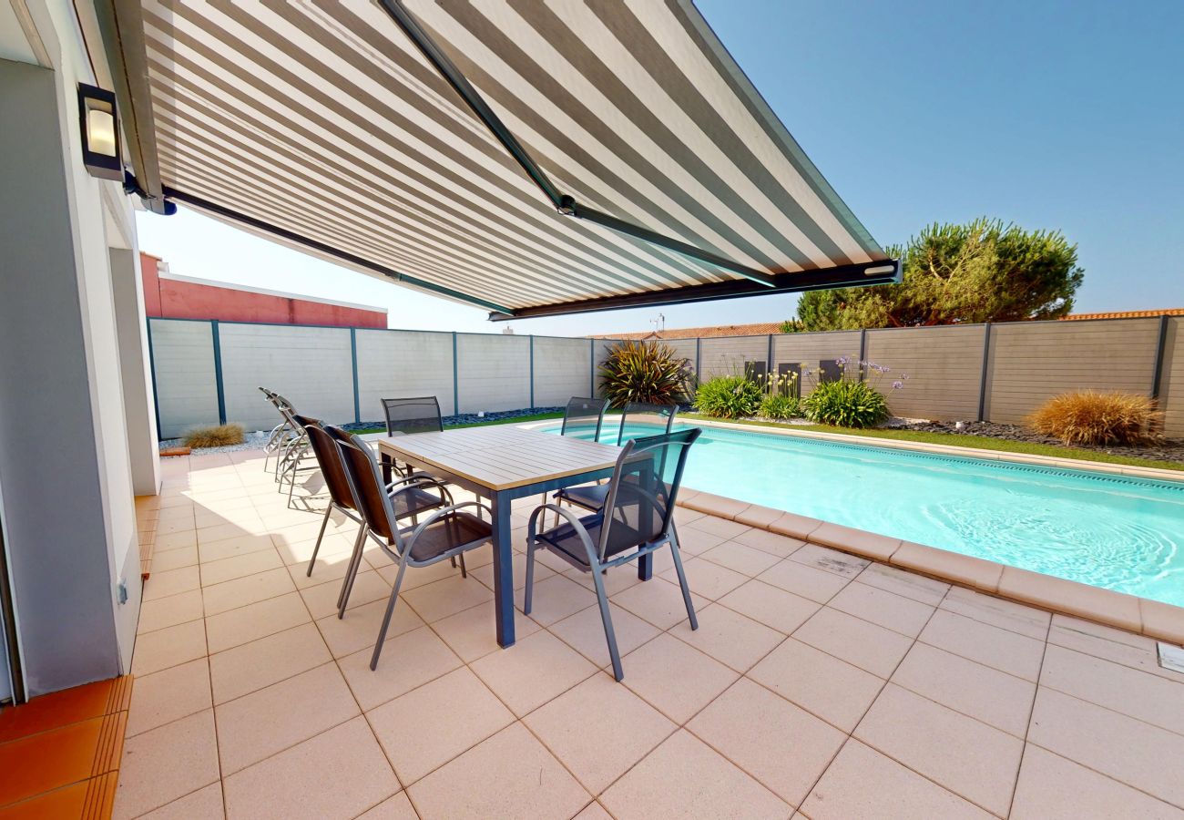 Maison à Saint-Gilles-Croix-de-Vie - Palm'Cornue avec piscine chauffée