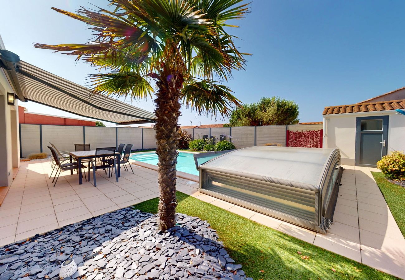 Maison à Saint-Gilles-Croix-de-Vie - Palm'Cornue avec piscine chauffée