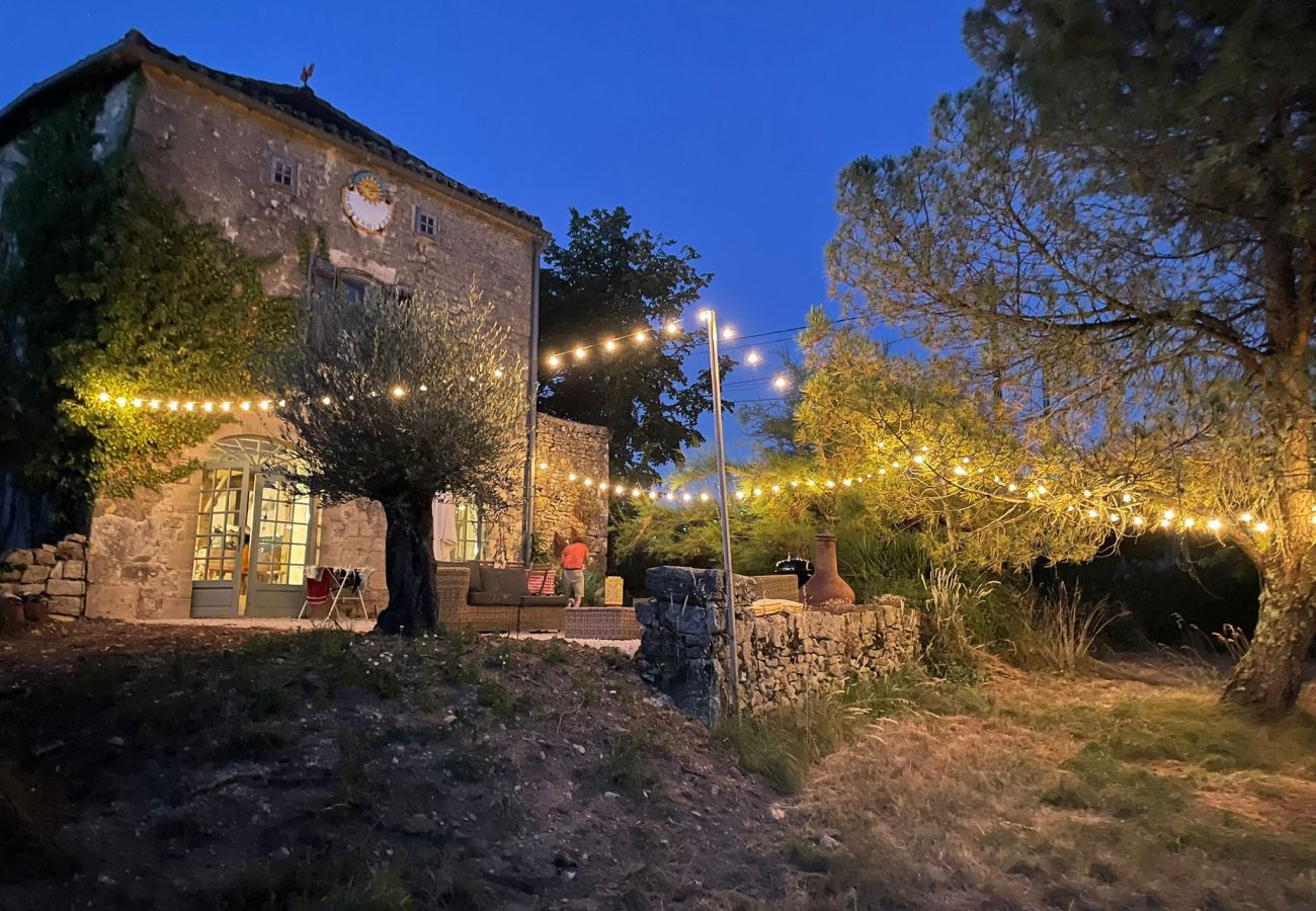 Villa à Saint-Vincent-Rive-d'Olt - Villa Les Roques