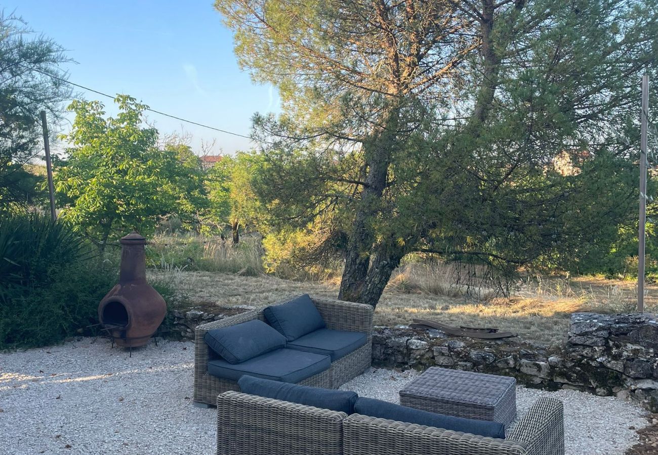 Villa à Saint-Vincent-Rive-d'Olt - Villa Les Roques