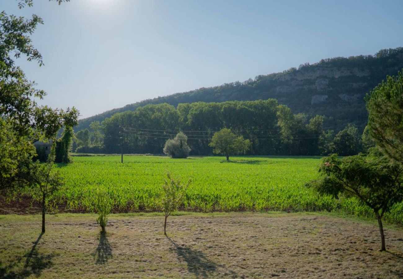 Maison à Cénevières - L'Oustal de la Rivière à 4km de Saint-Cirq-Lapopie