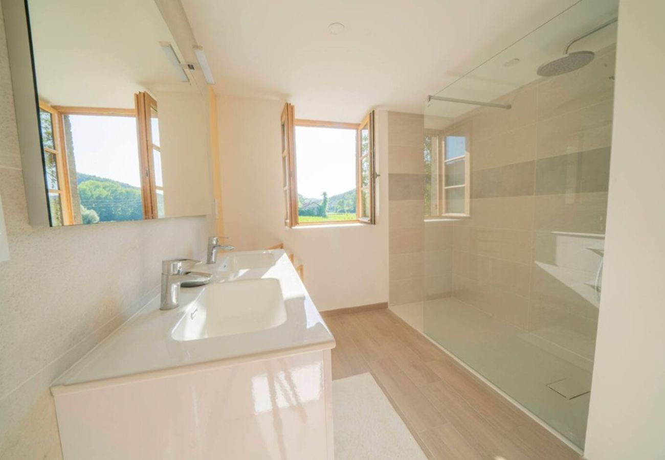 Maison à Cénevières - L'Oustal de la Rivière à 4km de Saint-Cirq-Lapopie