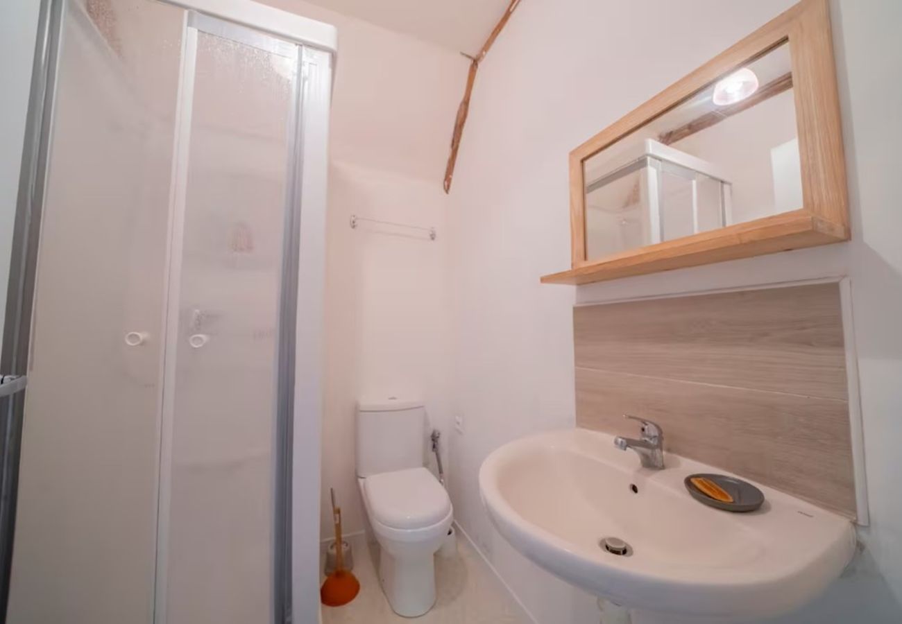 Maison à Cénevières - L'Oustal de la Rivière à 4km de Saint-Cirq-Lapopie