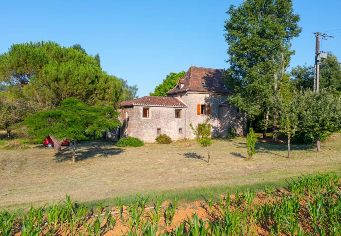 Maison à Cénevières - L'Oustal de la Rivière à 4km de Saint-Cirq-Lapopie