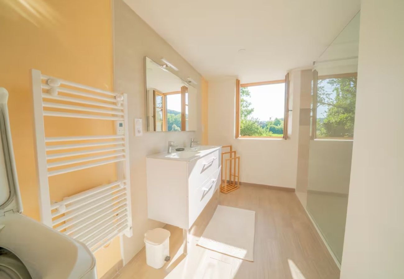 Maison à Cénevières - L'Oustal de la Rivière à 4km de Saint-Cirq-Lapopie