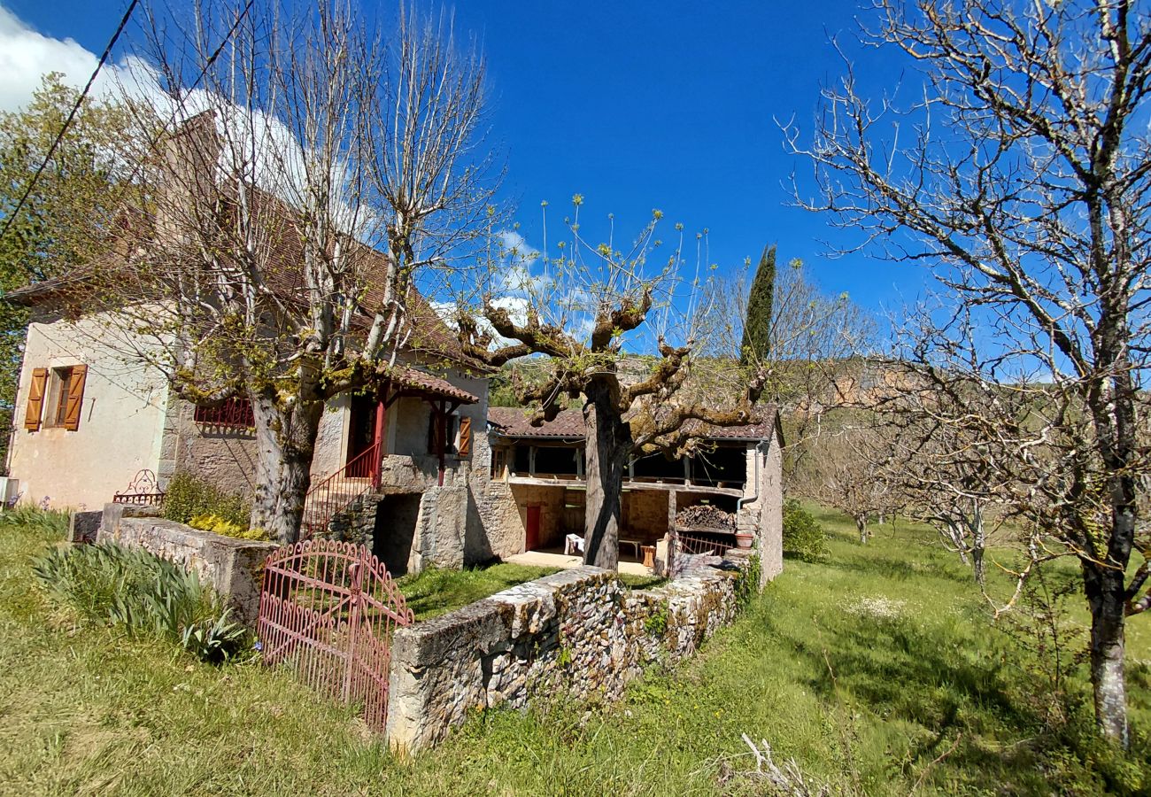 Maison à Cénevières - L'Oustal de la Rivière à 4km de Saint-Cirq-Lapopie