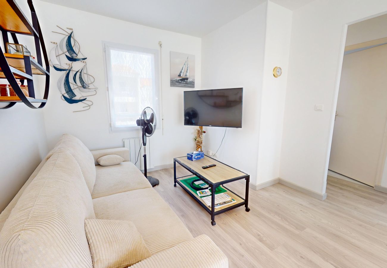 Appartement à Saint-Hilaire-de-Riez - Hublot de la Place - Centre Sion, Plage à Pied
