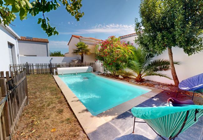 Villa à Saint-Gilles-Croix-de-Vie - Villa Estran - Piscine Privée & Jardin
