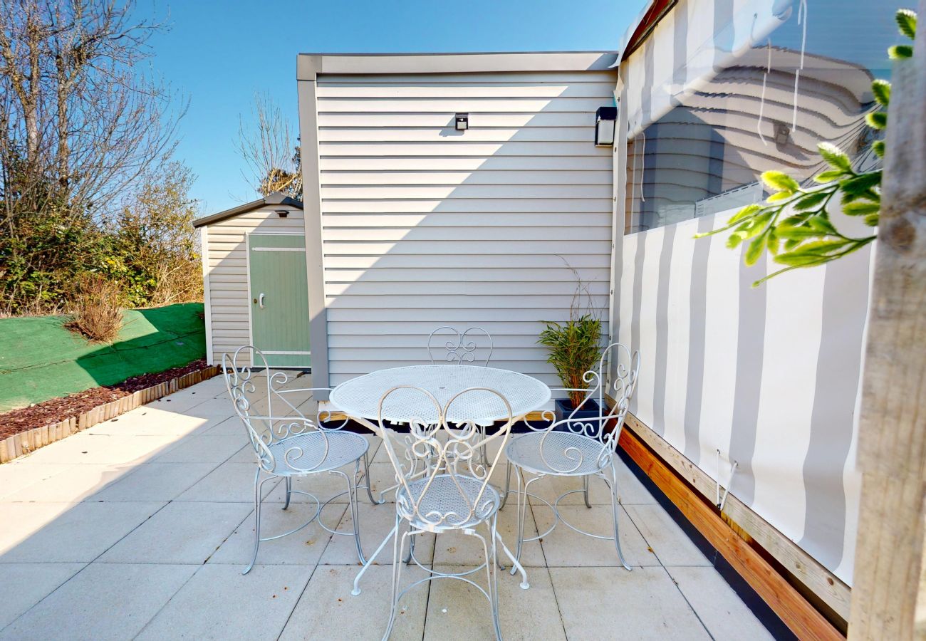 Mobile home à Saint-Hilaire-de-Riez - La Cabane de Besse