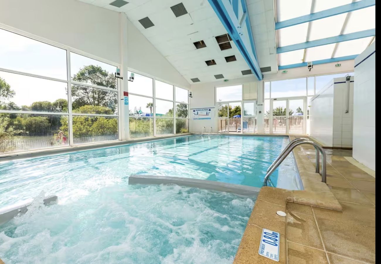 Mobile home à Saint-Hilaire-de-Riez - Cabane de Besse - Clim + Piscines et Wifi
