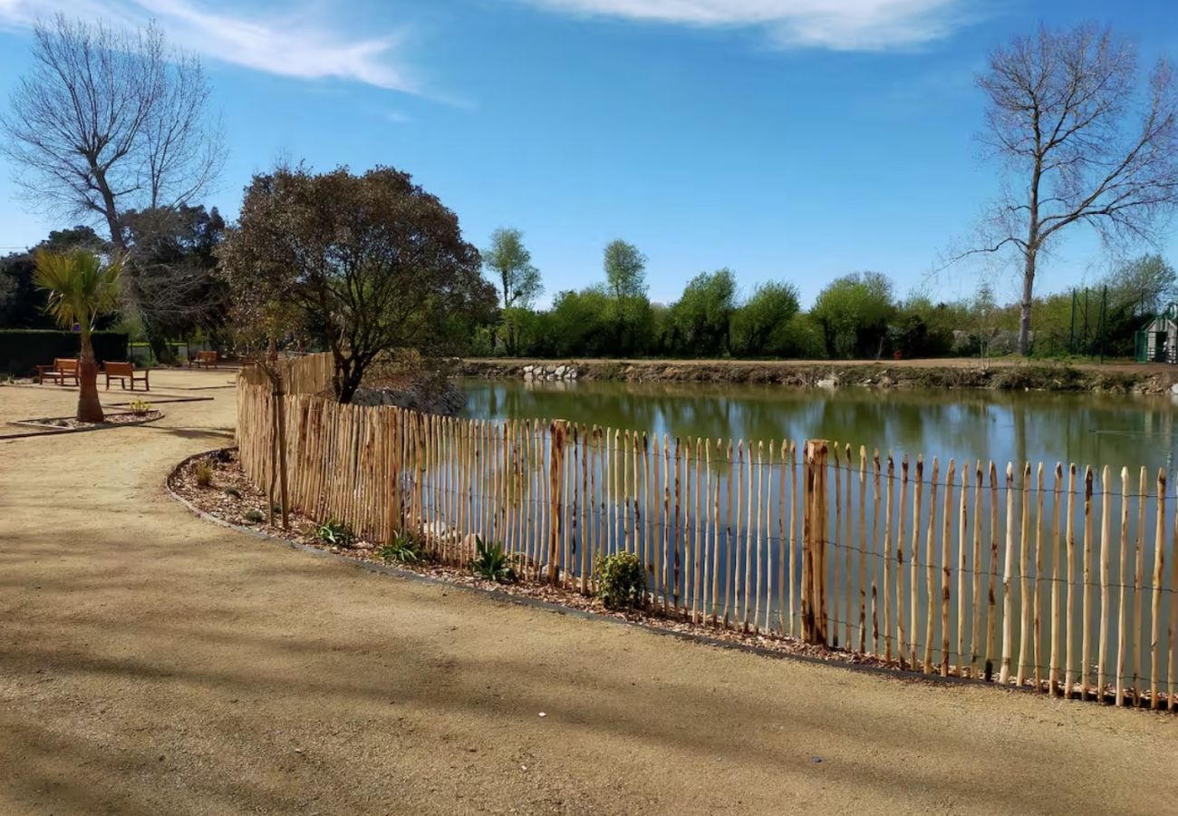 Mobile home à Saint-Hilaire-de-Riez - Cabane de Besse - Clim + Piscines et Wifi