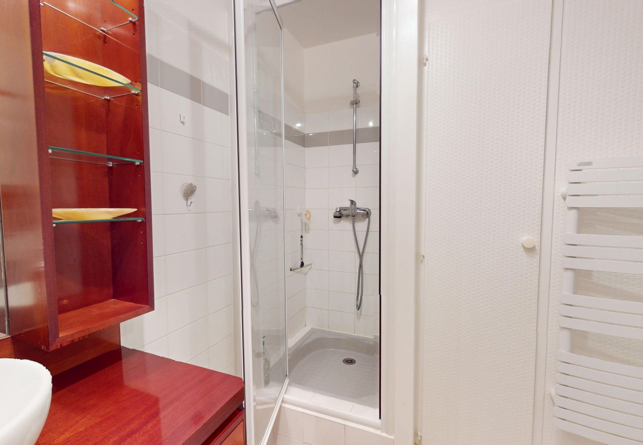 Appartement à Saint-Gilles-Croix-de-Vie - L'Espadon de la Vie - Jardin Face au Port