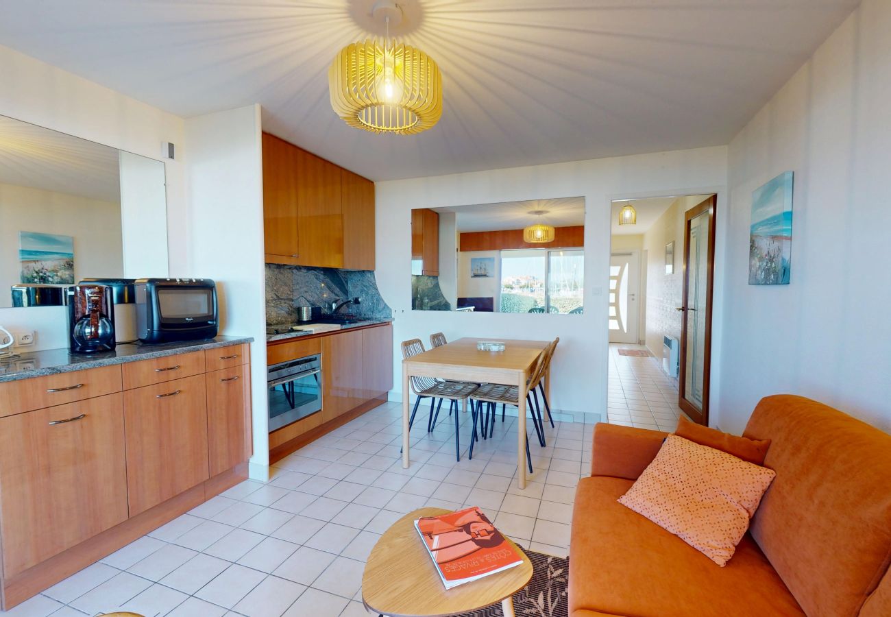 Appartement à Saint-Gilles-Croix-de-Vie - L'Espadon de la Vie - Jardin Face au Port