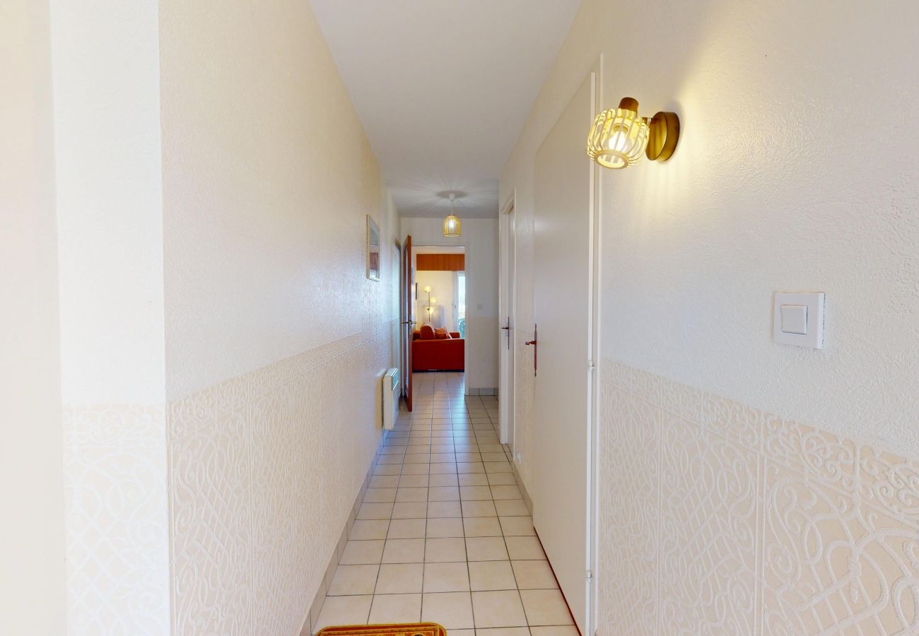 Appartement à Saint-Gilles-Croix-de-Vie - L'Espadon de la Vie - Jardin Face au Port