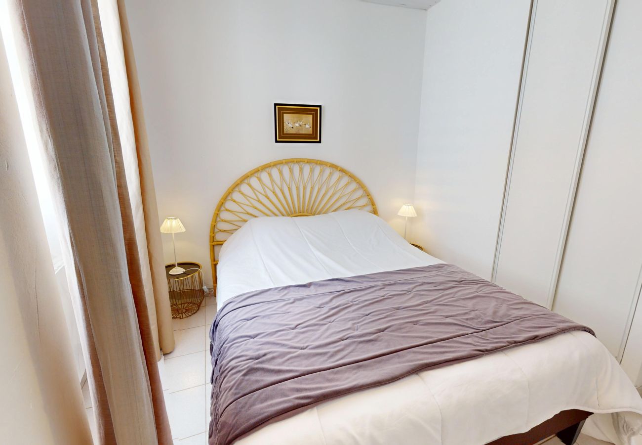 Appartement à Saint-Gilles-Croix-de-Vie - HAUBAN -Charme & Authenticité au Vieux Port