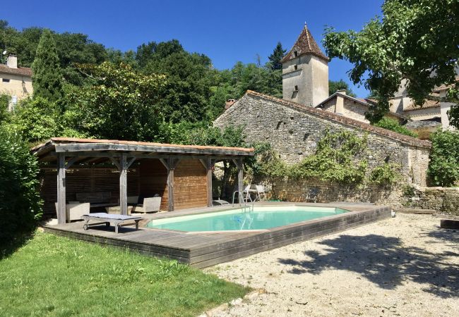 Villa à Pontcirq - Villa du Clocher – Confort, piscine et charme de l