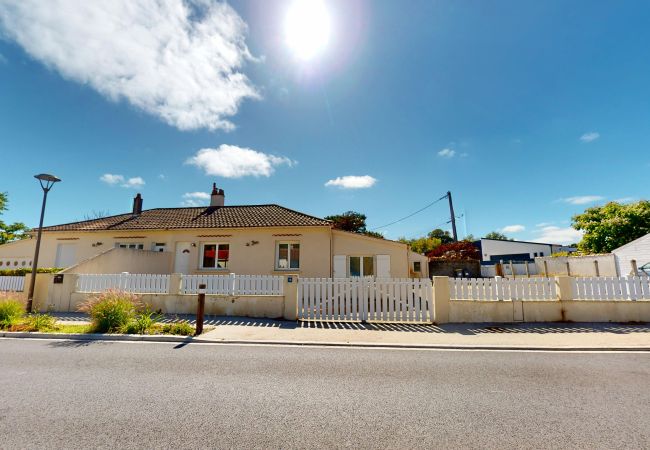 Maison à Bretignolles-sur-Mer - T'y Braz – Maison avec jardin & pétanque, 800m pla